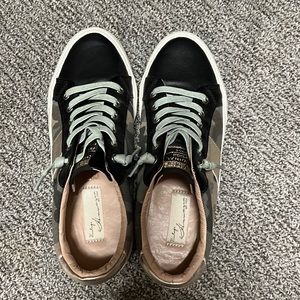 Vintage Havana Camo sneaker